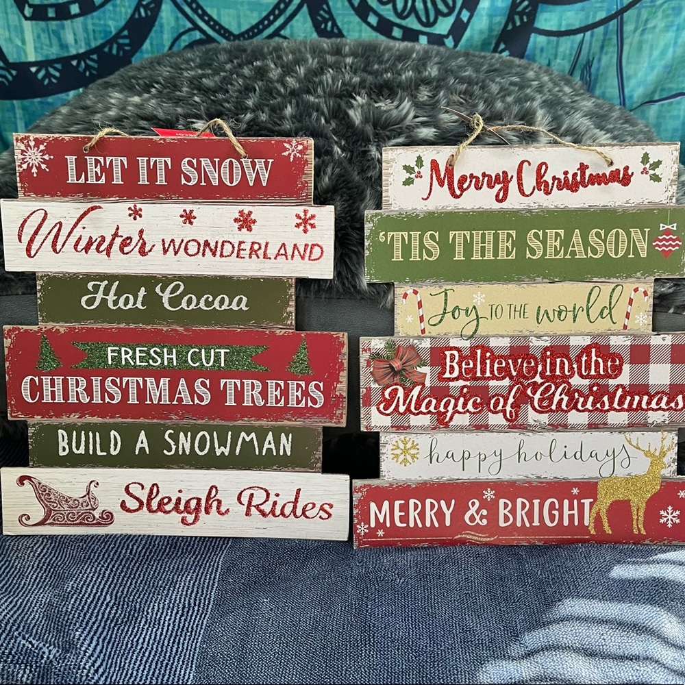 NEW! Set of 2 Holiday Hanging Signs • Merry Christmas • Let it Snow
